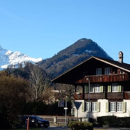 Zentral Gelegene Wohnung Mit Grossem Garten Interlaken Dış mekan fotoğraf